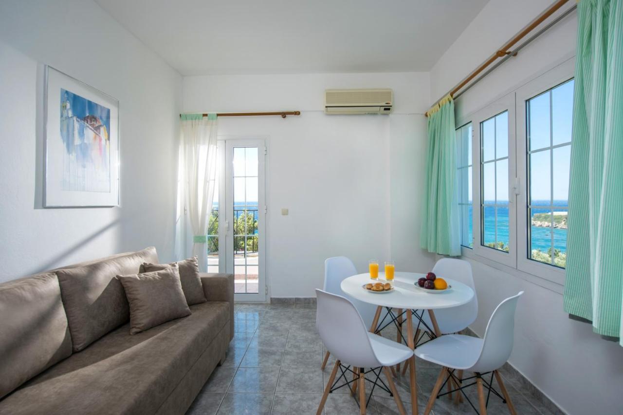 Elena'S Beach Garden By Estia Ferma Extérieur photo